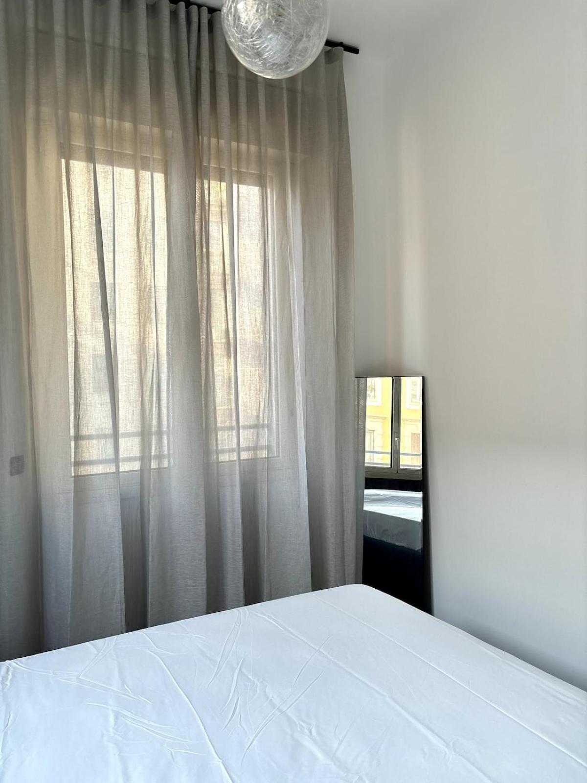 Visconti Design And Comfort In Milan
