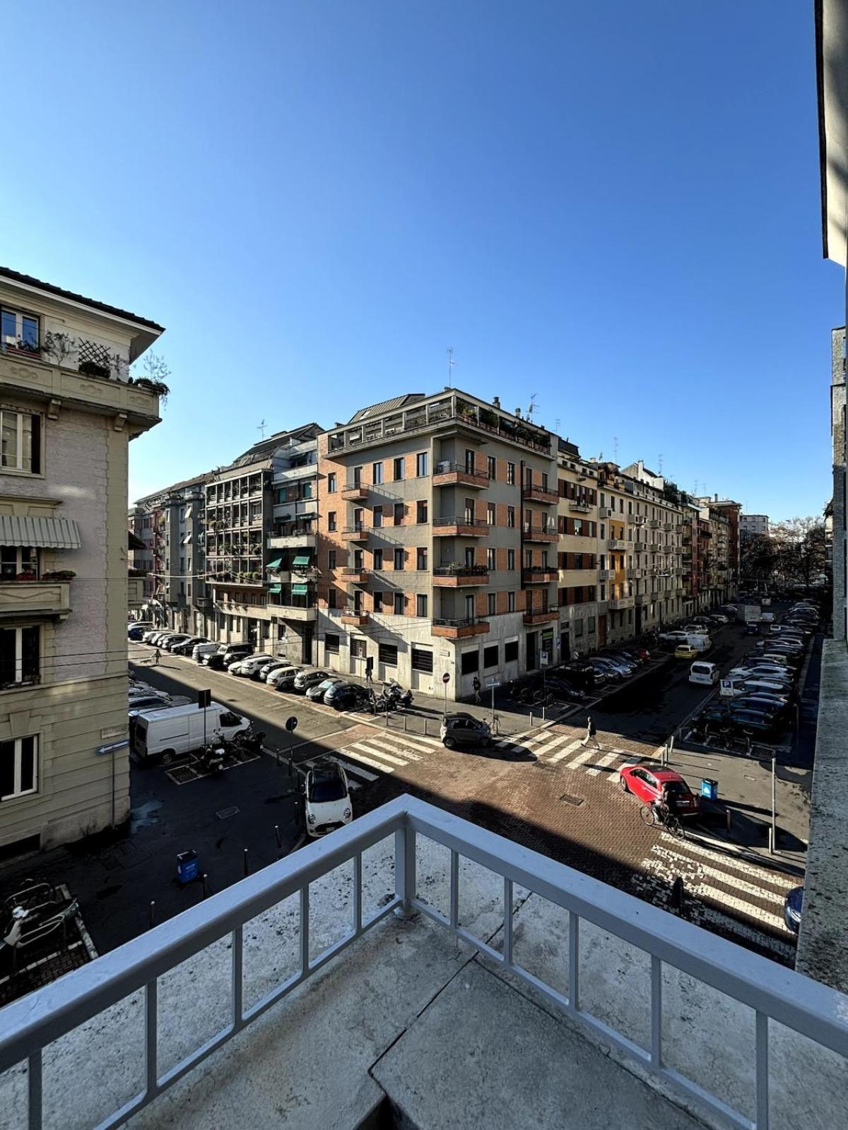 Visconti Design And Comfort In Appartement Milan